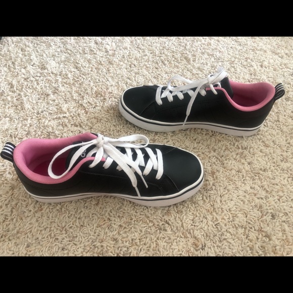 Adidas Sneakers - Picture 5 of 7